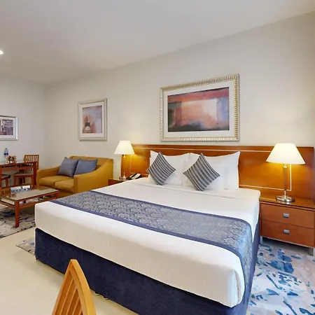 Golden Sands Hotel Apartments-2