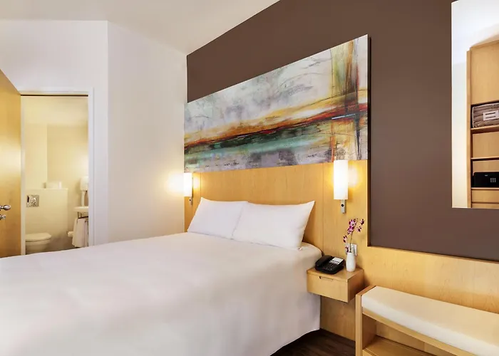 Hotel: Ibis Dubai One Central